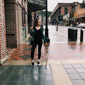 Meet your Posher, Angela